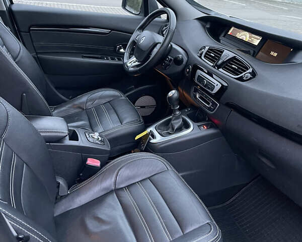 Рено Гранд Сценик, объемом двигателя 0 л и пробегом 238 тыс. км за 11500 $, фото 30 на Automoto.ua