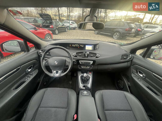 Рено Гранд Сценік, об'ємом двигуна 1.6 л та пробігом 224 тис. км за 9400 $, фото 16 на Automoto.ua