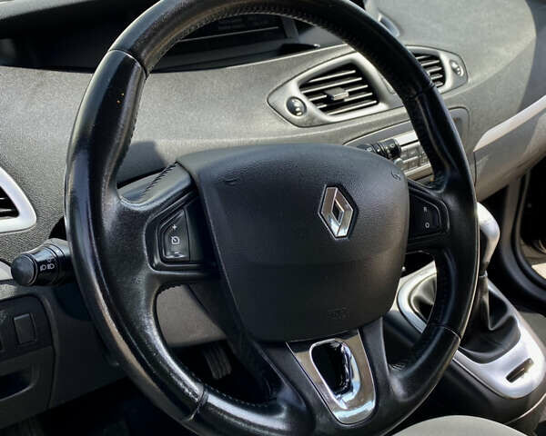 Рено Гранд Сценик, объемом двигателя 1.6 л и пробегом 232 тыс. км за 9300 $, фото 8 на Automoto.ua