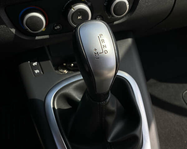 Рено Гранд Сценик, объемом двигателя 1.6 л и пробегом 232 тыс. км за 9300 $, фото 13 на Automoto.ua