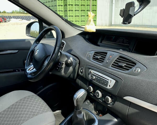 Рено Гранд Сценик, объемом двигателя 1.6 л и пробегом 232 тыс. км за 9300 $, фото 9 на Automoto.ua