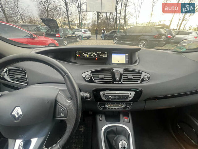 Рено Гранд Сценік, об'ємом двигуна 1.6 л та пробігом 224 тис. км за 9400 $, фото 18 на Automoto.ua