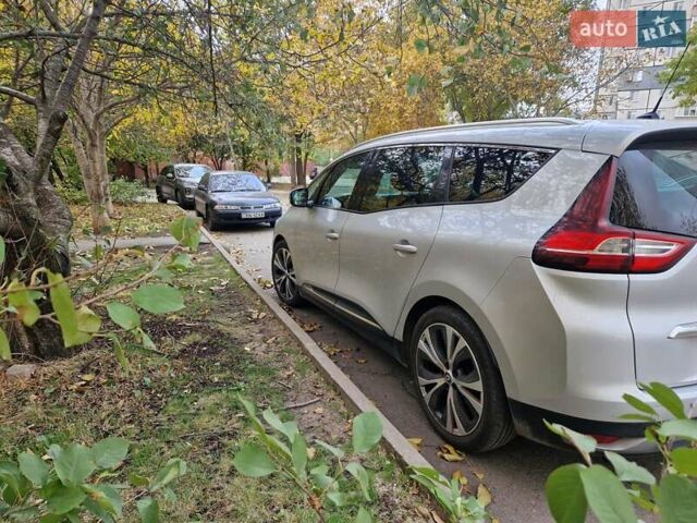 Рено Гранд Сценік, об'ємом двигуна 1.5 л та пробігом 207 тис. км за 16299 $, фото 1 на Automoto.ua