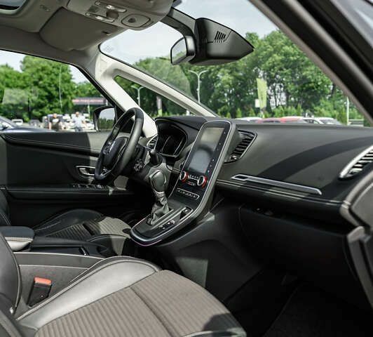 Рено Гранд Сценик, объемом двигателя 1.7 л и пробегом 159 тыс. км за 17800 $, фото 29 на Automoto.ua