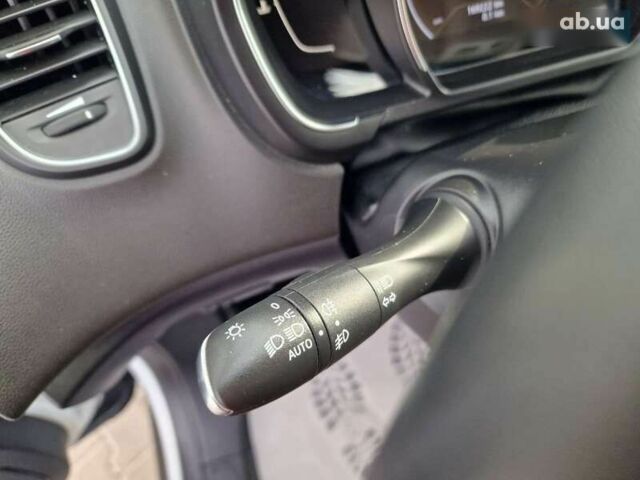 Рено Гранд Сценик, объемом двигателя 1.7 л и пробегом 169 тыс. км за 15900 $, фото 26 на Automoto.ua