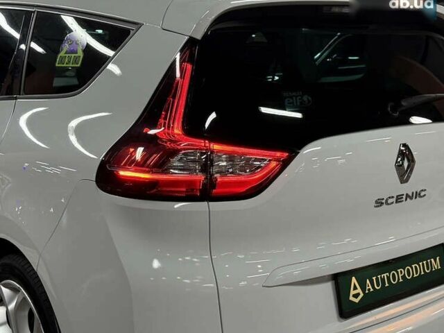 Рено Гранд Сценик, объемом двигателя 1.7 л и пробегом 174 тыс. км за 17500 $, фото 10 на Automoto.ua