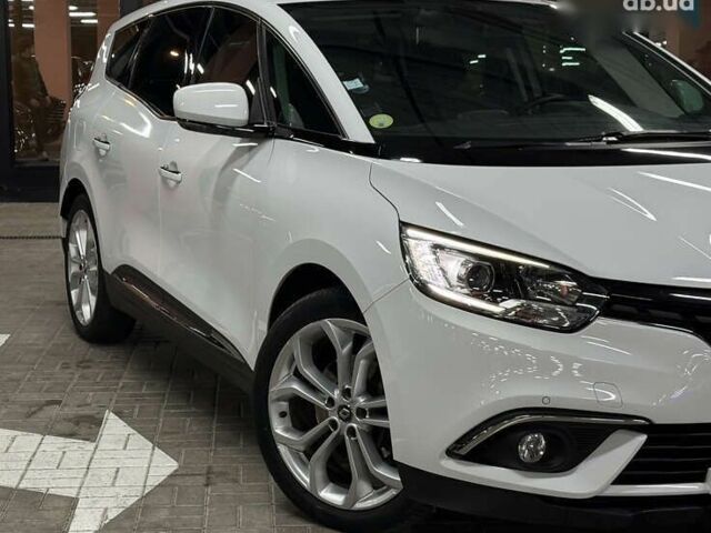 Рено Гранд Сценик, объемом двигателя 1.7 л и пробегом 174 тыс. км за 17500 $, фото 2 на Automoto.ua