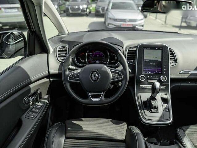 Рено Гранд Сценик, объемом двигателя 1.7 л и пробегом 159 тыс. км за 17800 $, фото 19 на Automoto.ua