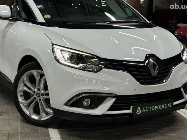 Рено Гранд Сценик, объемом двигателя 1.7 л и пробегом 174 тыс. км за 17500 $, фото 3 на Automoto.ua