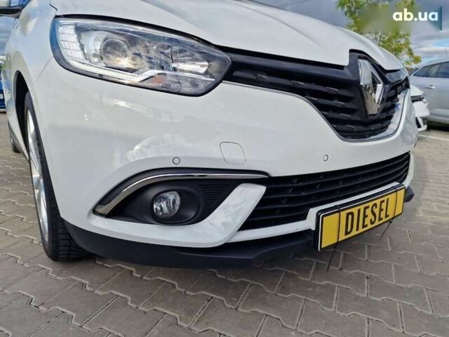 Рено Гранд Сценик, объемом двигателя 1.7 л и пробегом 169 тыс. км за 15900 $, фото 5 на Automoto.ua