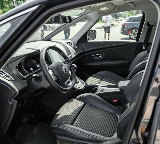 Рено Гранд Сценик, объемом двигателя 1.7 л и пробегом 159 тыс. км за 17800 $, фото 25 на Automoto.ua