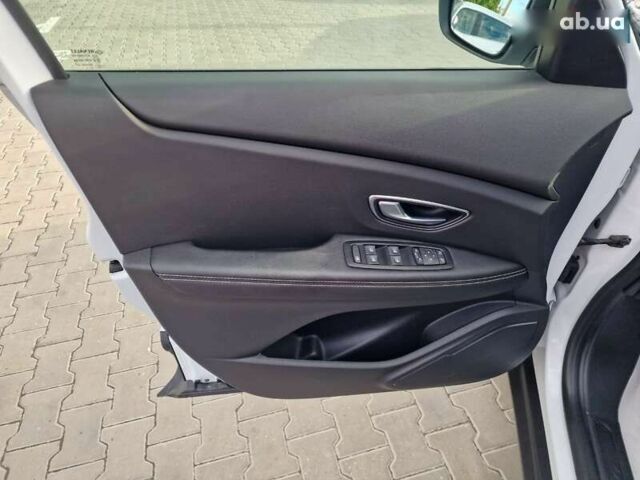 Рено Гранд Сценик, объемом двигателя 1.7 л и пробегом 169 тыс. км за 15900 $, фото 19 на Automoto.ua