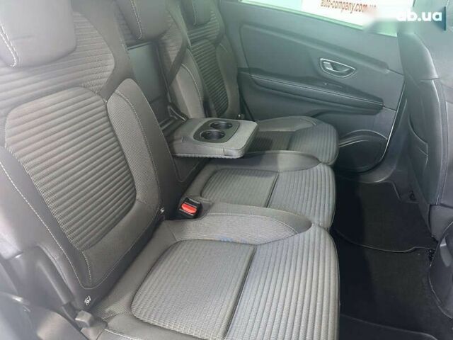 Рено Гранд Сценик, объемом двигателя 1.7 л и пробегом 196 тыс. км за 16450 $, фото 9 на Automoto.ua