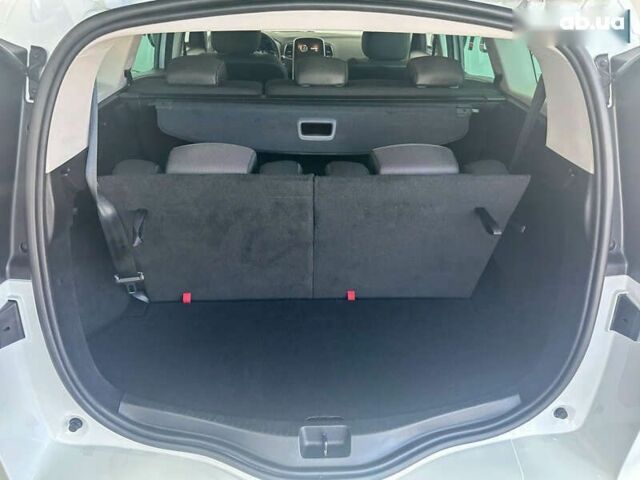 Рено Гранд Сценик, объемом двигателя 1.7 л и пробегом 196 тыс. км за 16450 $, фото 5 на Automoto.ua