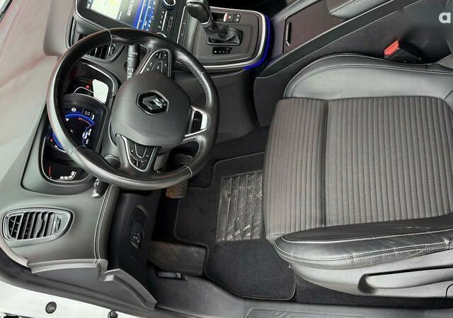 Рено Гранд Сценик, объемом двигателя 1.7 л и пробегом 150 тыс. км за 19500 $, фото 17 на Automoto.ua