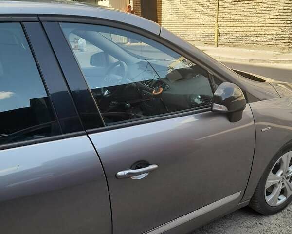 Рено Гранд Сценік, об'ємом двигуна 1.6 л та пробігом 213 тис. км за 10500 $, фото 6 на Automoto.ua