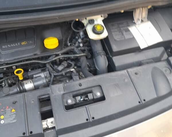Рено Гранд Сценік, об'ємом двигуна 1.6 л та пробігом 213 тис. км за 10500 $, фото 1 на Automoto.ua