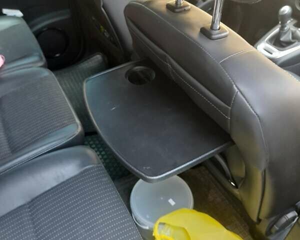Рено Гранд Сценік, об'ємом двигуна 1.6 л та пробігом 213 тис. км за 10500 $, фото 11 на Automoto.ua