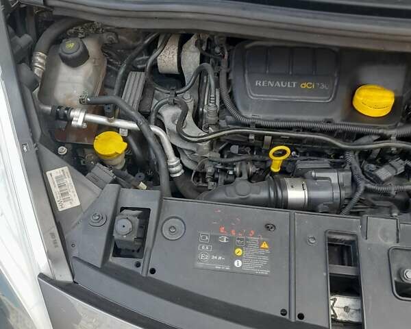 Рено Гранд Сценік, об'ємом двигуна 1.6 л та пробігом 213 тис. км за 10500 $, фото 4 на Automoto.ua