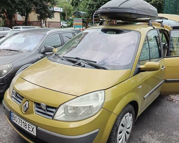 Желтый Рено Гранд Сценик, объемом двигателя 2 л и пробегом 240 тыс. км за 5000 $, фото 8 на Automoto.ua