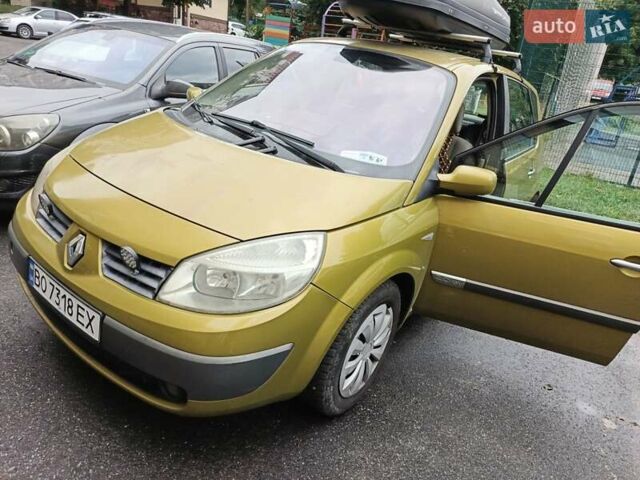 Желтый Рено Гранд Сценик, объемом двигателя 2 л и пробегом 240 тыс. км за 5000 $, фото 6 на Automoto.ua