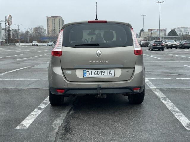 Сірий Рено Гранд Сценік, об'ємом двигуна 1.6 л та пробігом 273 тис. км за 8000 $, фото 3 на Automoto.ua