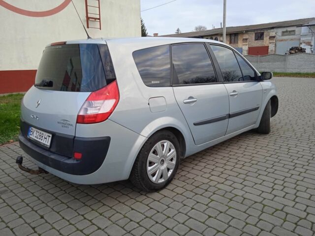 Серый Рено Гранд Сценик, объемом двигателя 1.6 л и пробегом 225 тыс. км за 4300 $, фото 8 на Automoto.ua