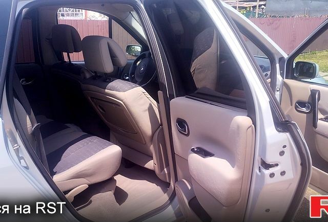 Серый Рено Гранд Сценик, объемом двигателя 1.6 л и пробегом 0 тыс. км за 3500 $, фото 11 на Automoto.ua