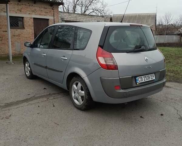 Серый Рено Гранд Сценик, объемом двигателя 1.9 л и пробегом 287 тыс. км за 4290 $, фото 3 на Automoto.ua