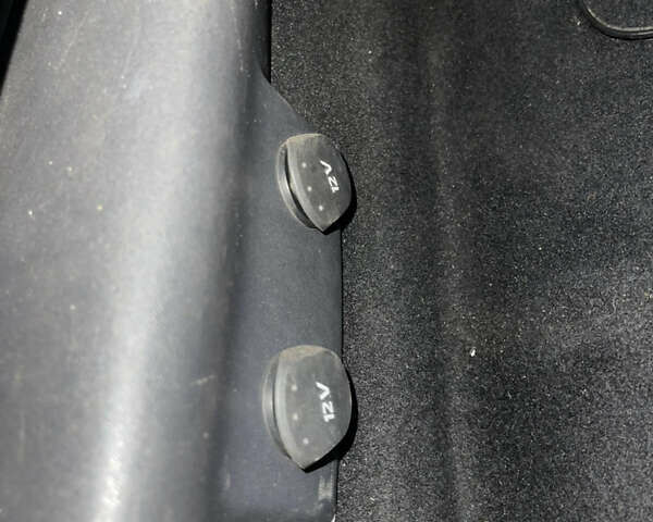 Сірий Рено Гранд Сценік, об'ємом двигуна 1.9 л та пробігом 297 тис. км за 6500 $, фото 41 на Automoto.ua