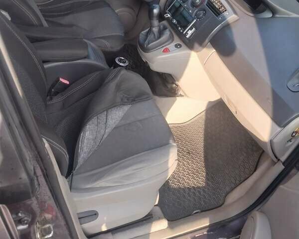 Сірий Рено Гранд Сценік, об'ємом двигуна 1.5 л та пробігом 170 тис. км за 3500 $, фото 11 на Automoto.ua