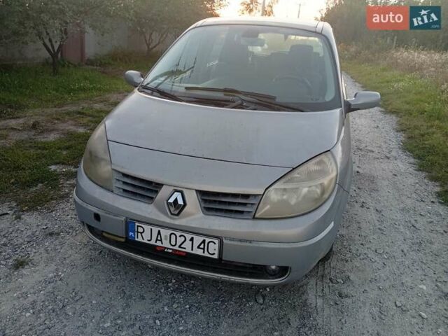 Серый Рено Гранд Сценик, объемом двигателя 1.9 л и пробегом 230 тыс. км за 1850 $, фото 3 на Automoto.ua