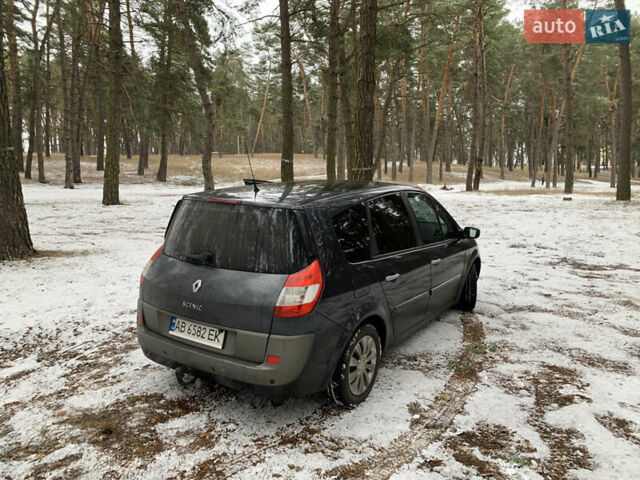 Серый Рено Гранд Сценик, объемом двигателя 1.9 л и пробегом 317 тыс. км за 6100 $, фото 1 на Automoto.ua