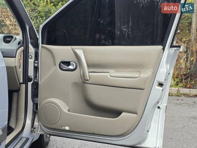 Серый Рено Гранд Сценик, объемом двигателя 2 л и пробегом 274 тыс. км за 5499 $, фото 29 на Automoto.ua