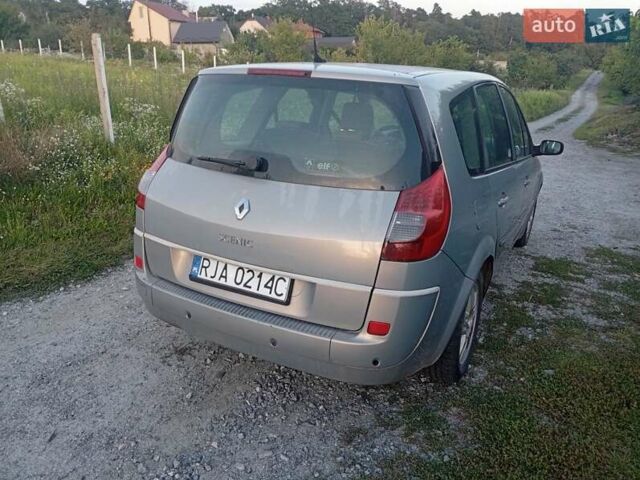 Серый Рено Гранд Сценик, объемом двигателя 1.9 л и пробегом 230 тыс. км за 1850 $, фото 8 на Automoto.ua