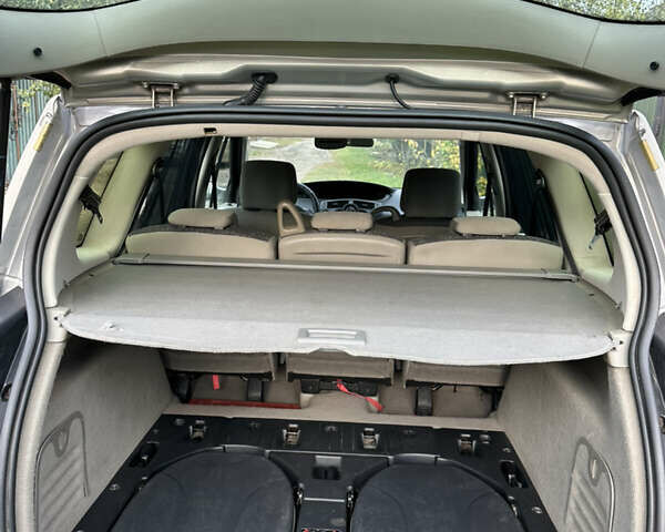 Сірий Рено Гранд Сценік, об'ємом двигуна 1.6 л та пробігом 181 тис. км за 4900 $, фото 14 на Automoto.ua