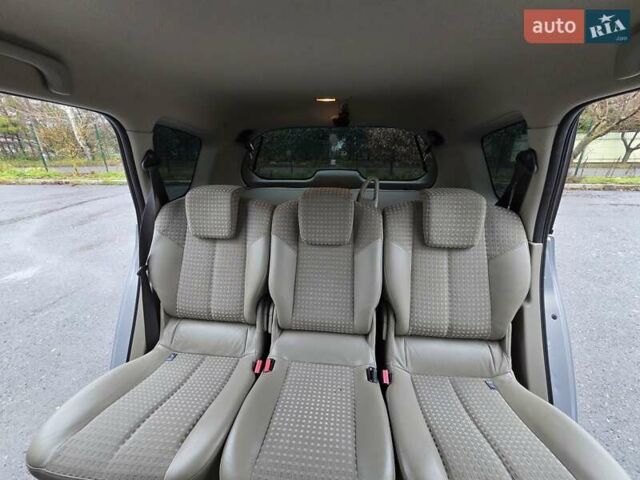 Серый Рено Гранд Сценик, объемом двигателя 2 л и пробегом 274 тыс. км за 5499 $, фото 27 на Automoto.ua