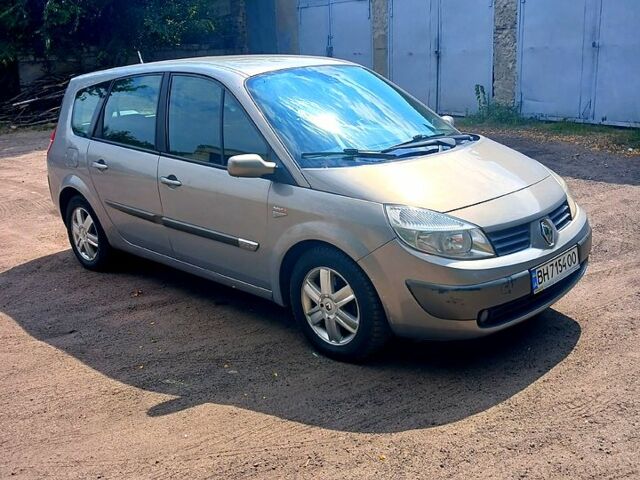 Серый Рено Гранд Сценик, объемом двигателя 1.9 л и пробегом 230 тыс. км за 3650 $, фото 3 на Automoto.ua