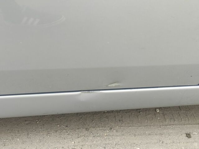 Серый Рено Гранд Сценик, объемом двигателя 0 л и пробегом 872 тыс. км за 3150 $, фото 4 на Automoto.ua