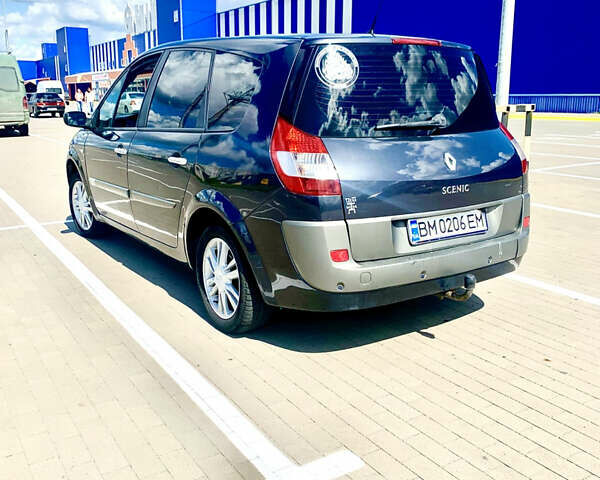 Серый Рено Гранд Сценик, объемом двигателя 2 л и пробегом 317 тыс. км за 5300 $, фото 1 на Automoto.ua