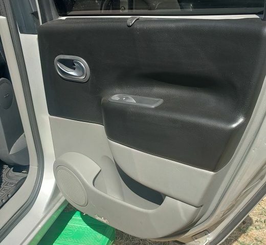 Серый Рено Гранд Сценик, объемом двигателя 2 л и пробегом 300 тыс. км за 4400 $, фото 7 на Automoto.ua