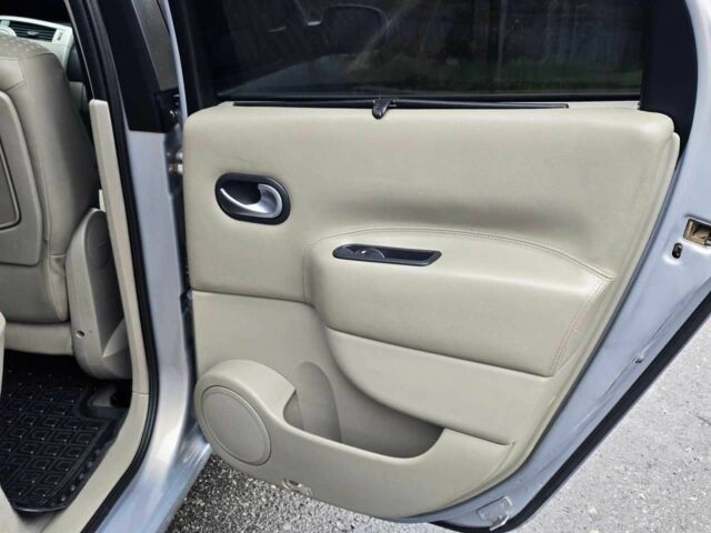 Серый Рено Гранд Сценик, объемом двигателя 2 л и пробегом 274 тыс. км за 5499 $, фото 16 на Automoto.ua