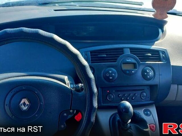 Сірий Рено Гранд Сценік, об'ємом двигуна 2 л та пробігом 285 тис. км за 4000 $, фото 6 на Automoto.ua