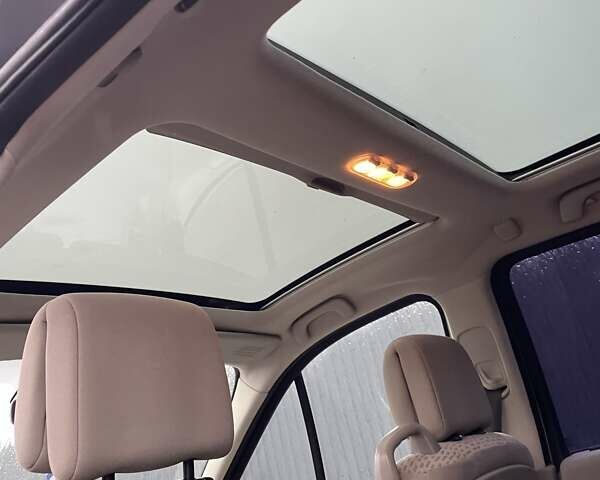 Серый Рено Гранд Сценик, объемом двигателя 2 л и пробегом 282 тыс. км за 5000 $, фото 5 на Automoto.ua