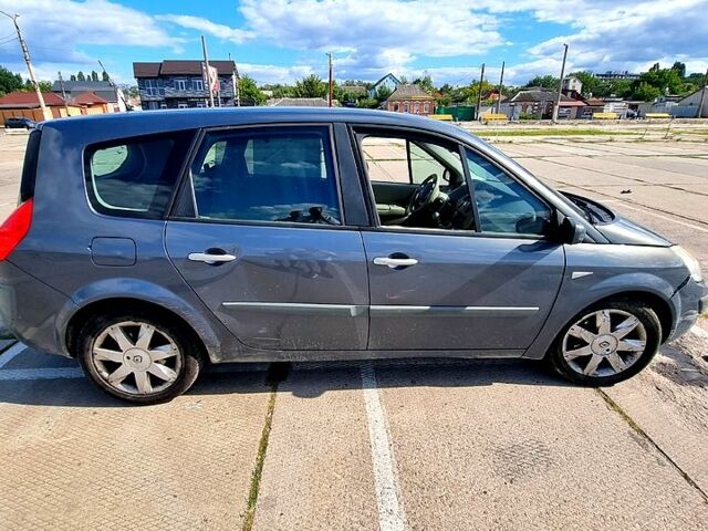 Рено Гранд Сценик 2006 в Харькове на Automoto.ua Серый Рено Гранд Сценик, объемом двигателя 2 л и пробегом 240 тыс. км за 4300 $, фото 9 на Automoto.ua