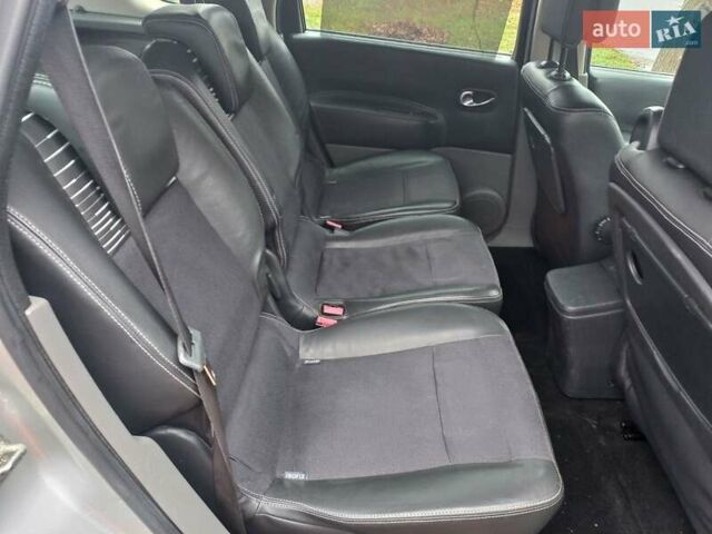 Серый Рено Гранд Сценик, объемом двигателя 1.6 л и пробегом 160 тыс. км за 4950 $, фото 73 на Automoto.ua