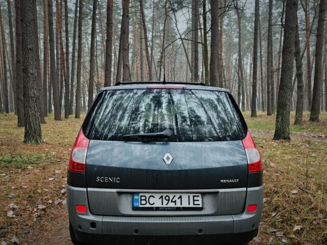 Серый Рено Гранд Сценик, объемом двигателя 1.9 л и пробегом 300 тыс. км за 4800 $, фото 3 на Automoto.ua