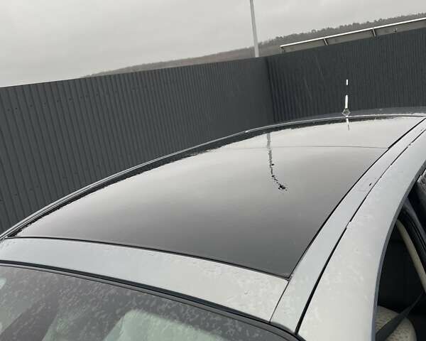 Серый Рено Гранд Сценик, объемом двигателя 2 л и пробегом 282 тыс. км за 5000 $, фото 6 на Automoto.ua