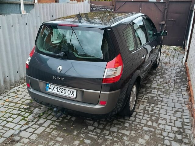 Серый Рено Гранд Сценик, объемом двигателя 1.6 л и пробегом 173 тыс. км за 5800 $, фото 3 на Automoto.ua