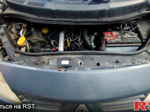 Серый Рено Гранд Сценик, объемом двигателя 1.5 л и пробегом 235 тыс. км за 4700 $, фото 8 на Automoto.ua